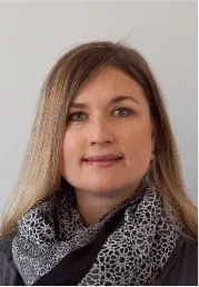 Portrait-Foto von Martina Fetscher